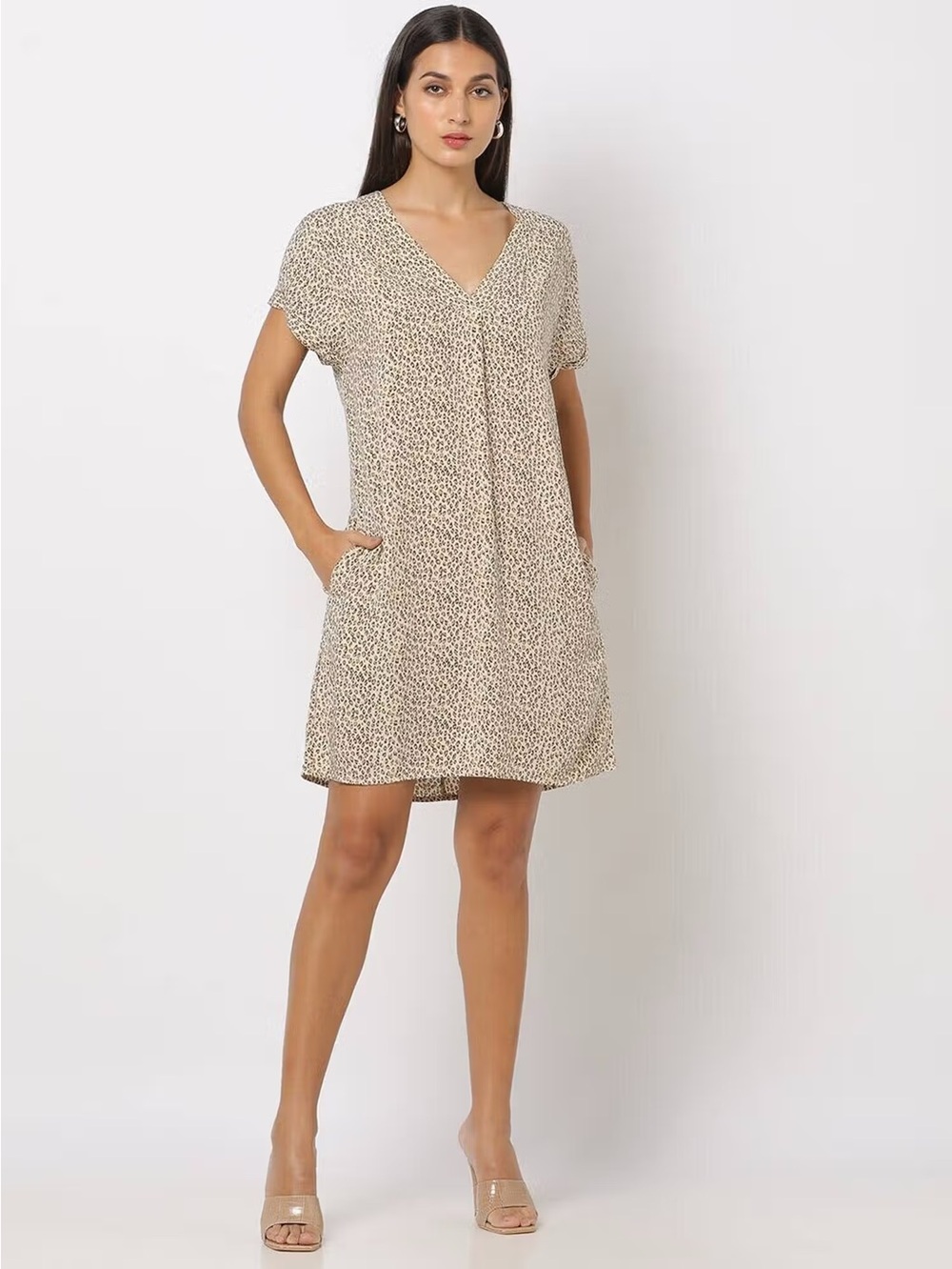 GAP Women’s XS Leopard Print V-Neck Shift Dress Short Sleeve Pockets